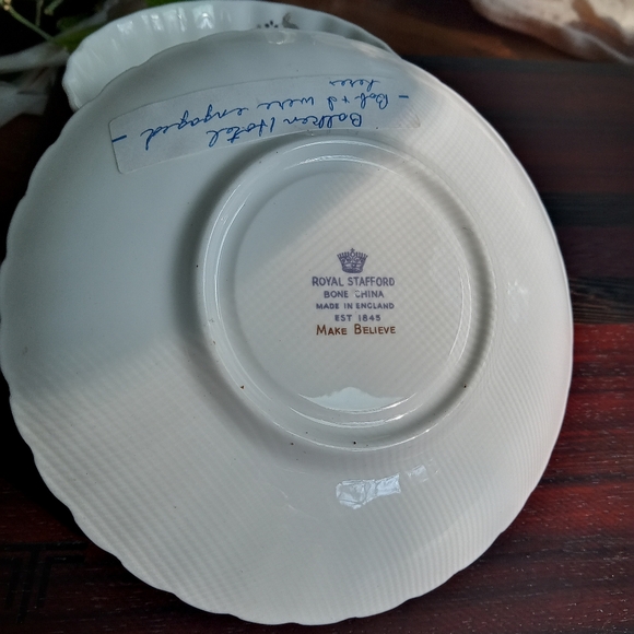 Royal Stafford bone china England. Cup and saucer. Make Believe (pattern). . - Picture 10 of 12
